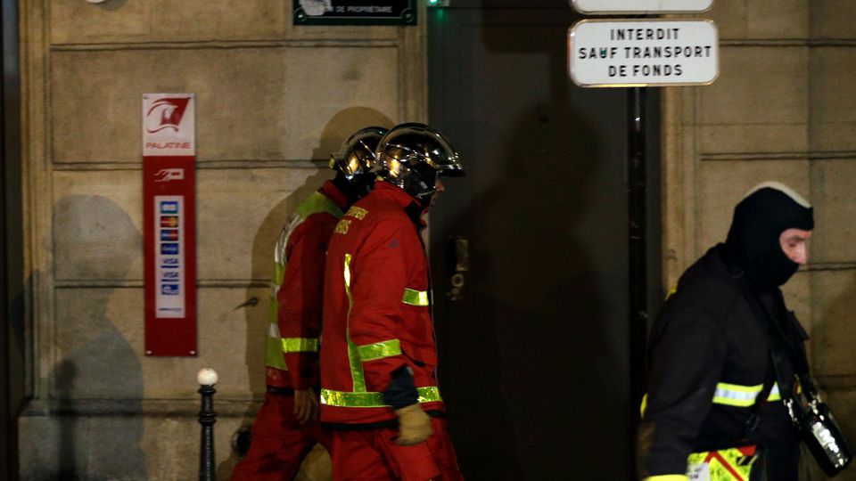 Partage: Incendie meurtrier à Paris: un bébé parmi les victimes. - Actualités | DesRecherchesTV